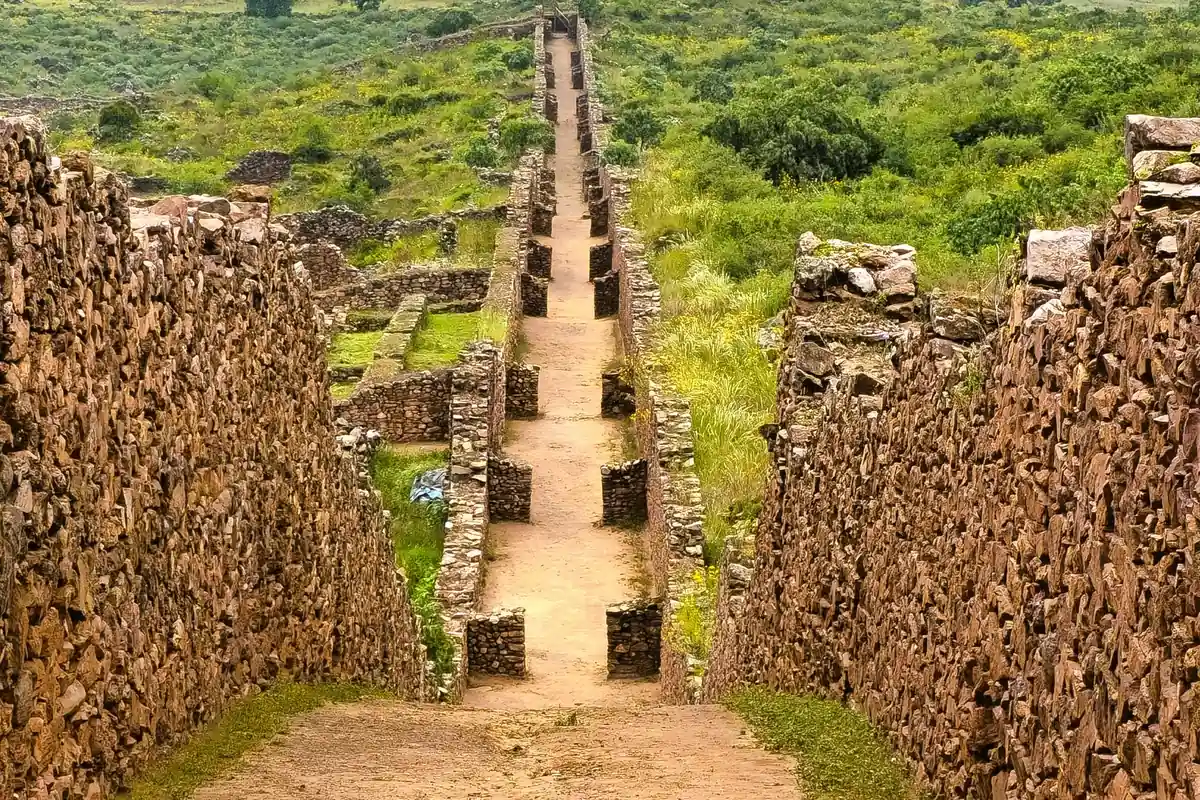 Tour Valle Sur Cusco Tipón Pikillacta Andahuaylillas