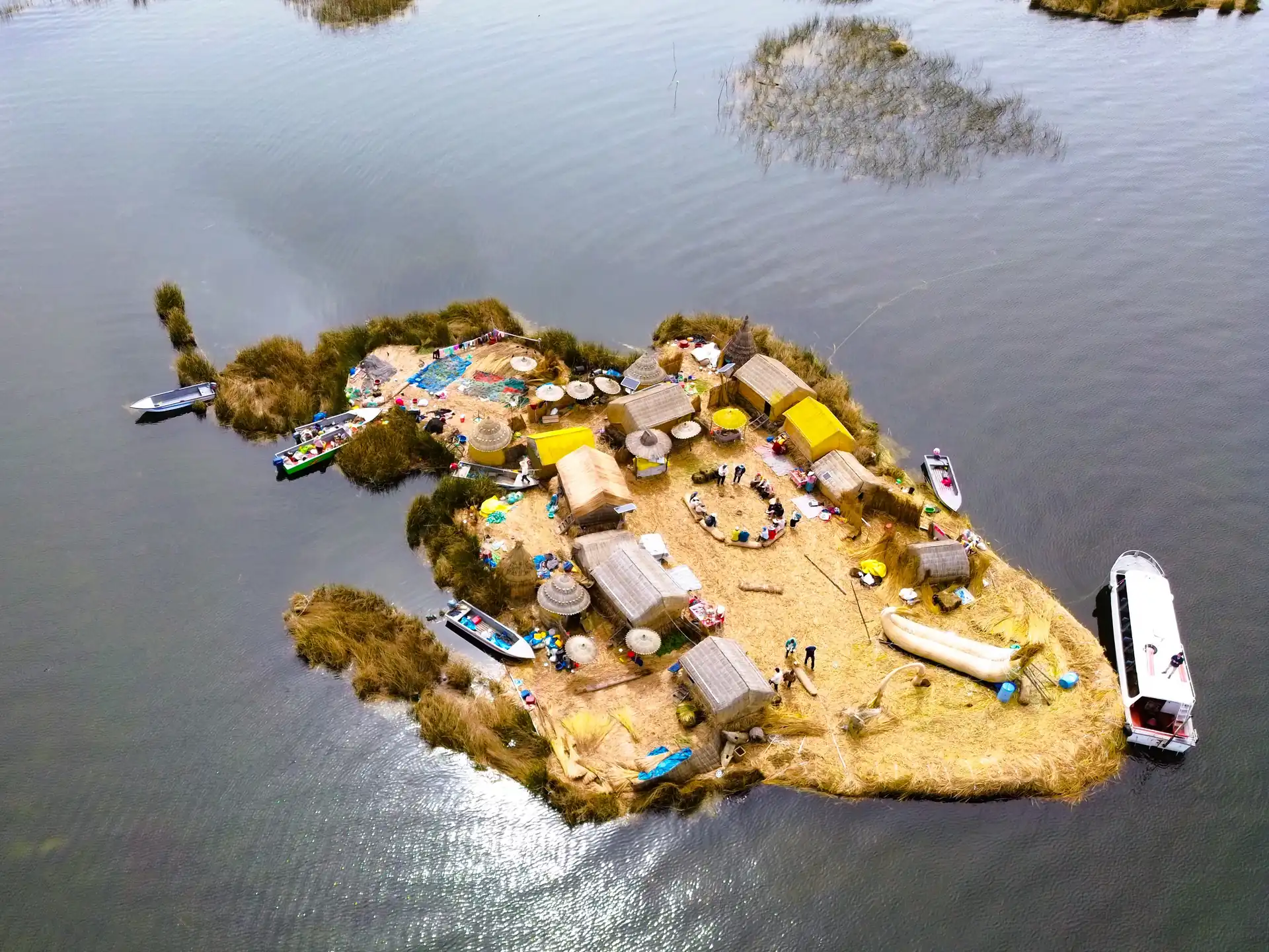 Vista panorámica de las Islas Uros