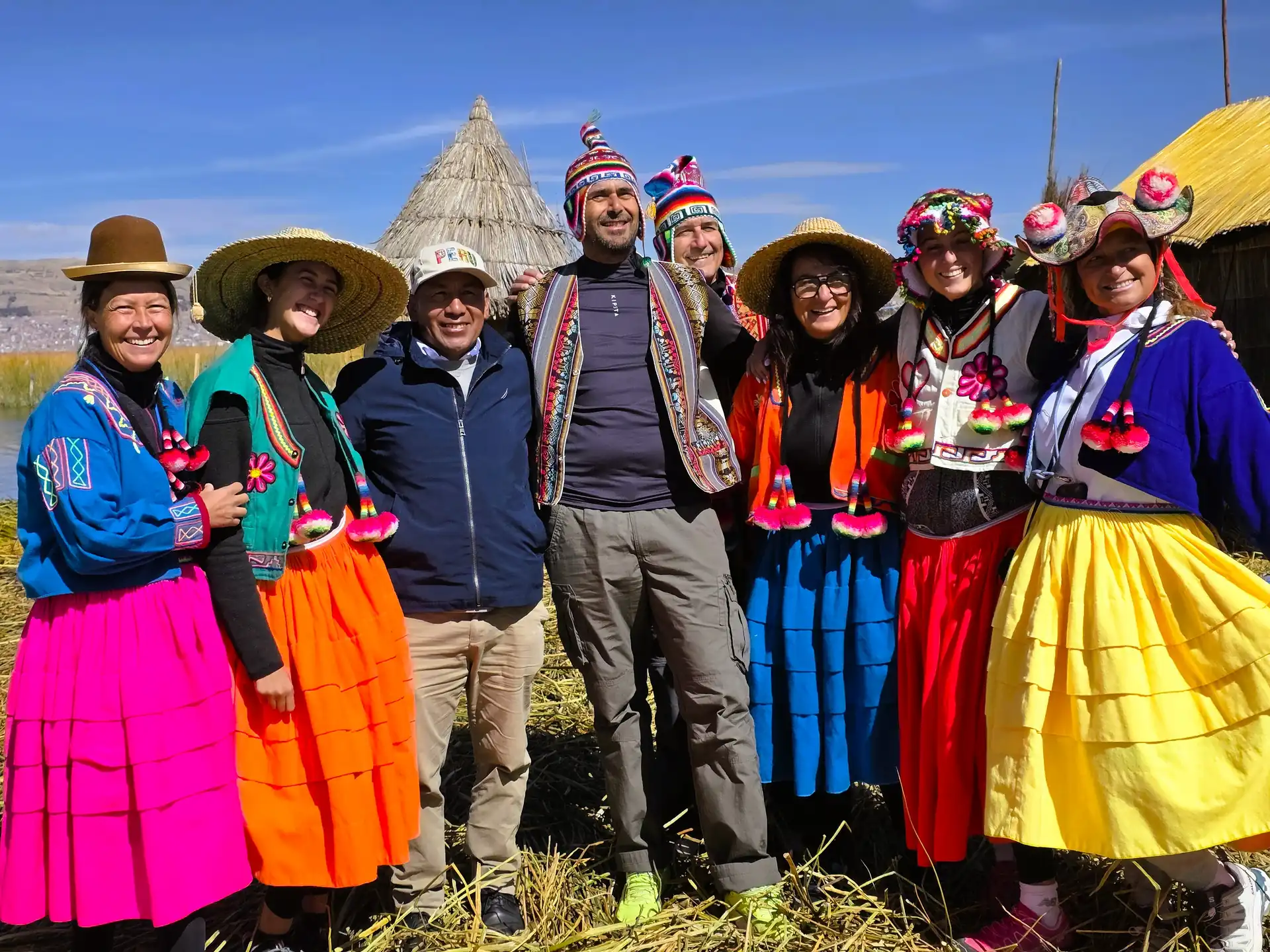 Islas Flotantes de los Uros en el Lago Titicaca