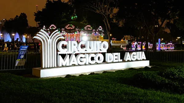 Circuito Mágico del Agua
